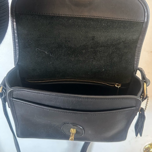 Vintage Coach Devon Crossbody Bag Black Leather Handbag No 202-11 - Picture 7 of 9